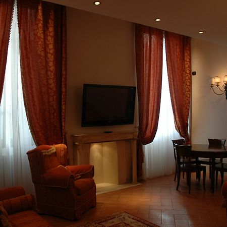 First Of Florenz Exterior foto